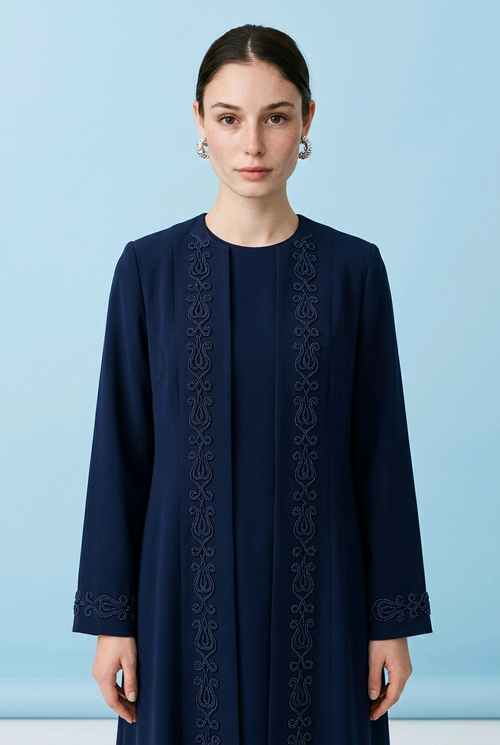 Amira in Navy