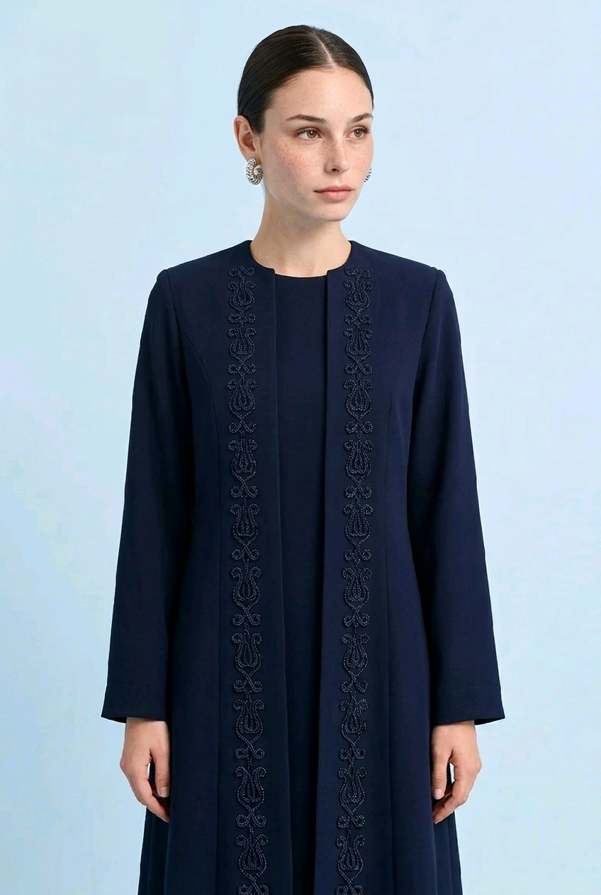 Amira in Navy