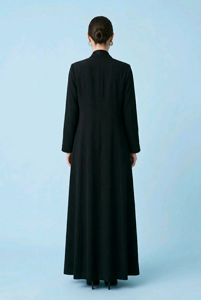 Amira in Black