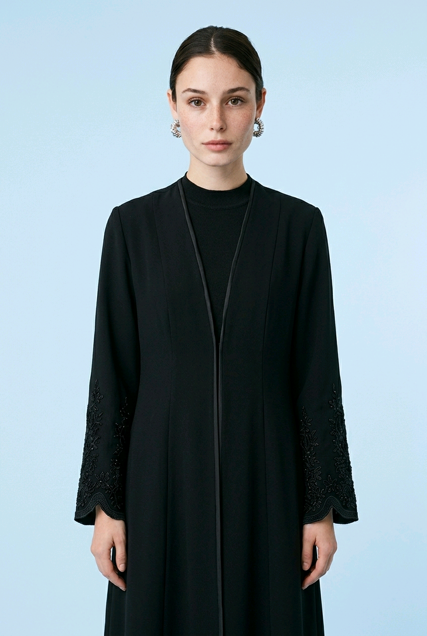 Noir Elan in Black