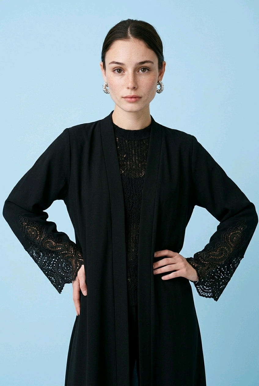 Noire Lace